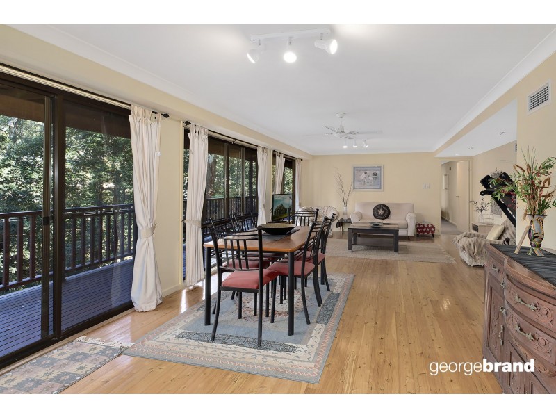 24 Chapman Crescent, Avoca Beach NSW 2251