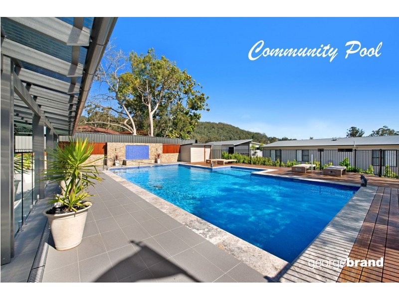 18 Sixth Avenue, Green Point NSW 2251