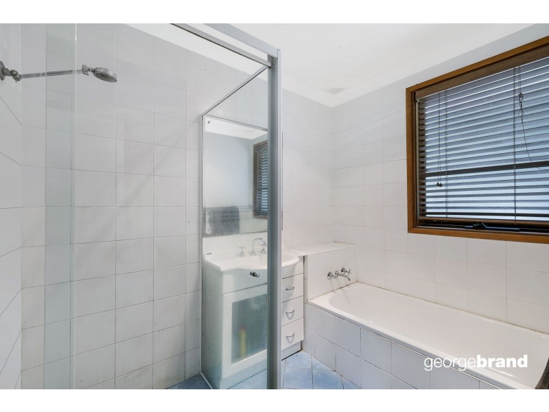 236 The Round Drive, Avoca Beach NSW 2251