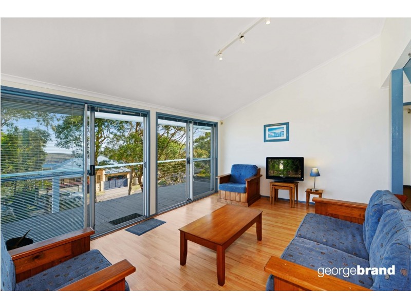 1 Chico Street, Copacabana NSW 2251