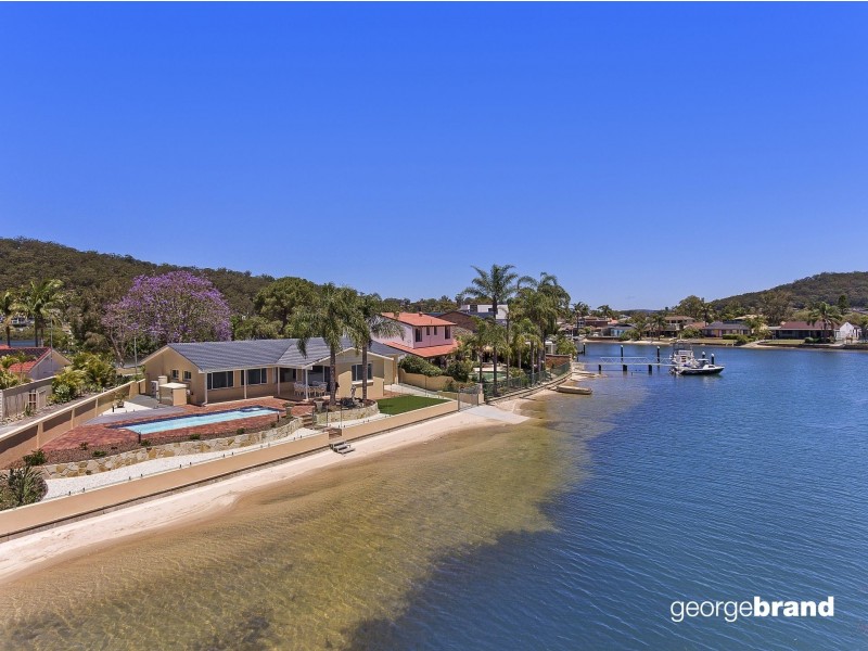 17 Long Arm Parade, St Huberts Island NSW 2257