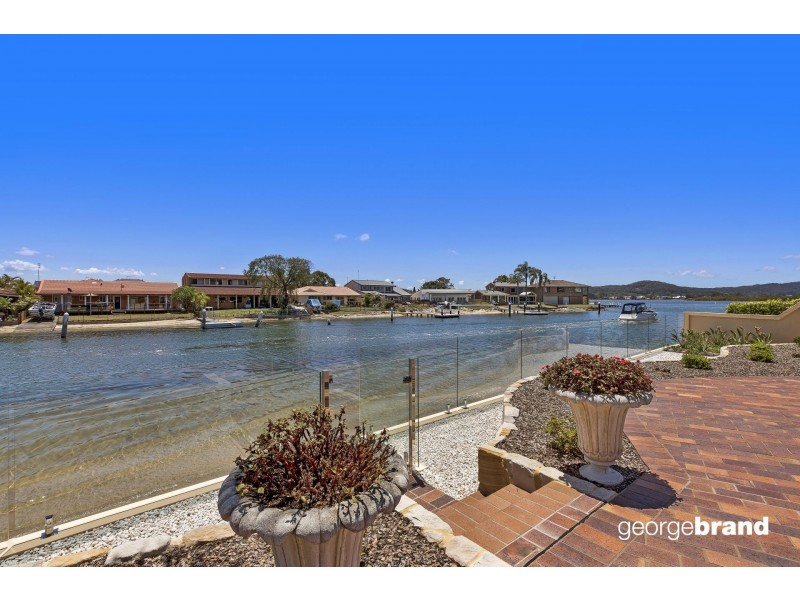 17 Long Arm Parade, St Huberts Island NSW 2257