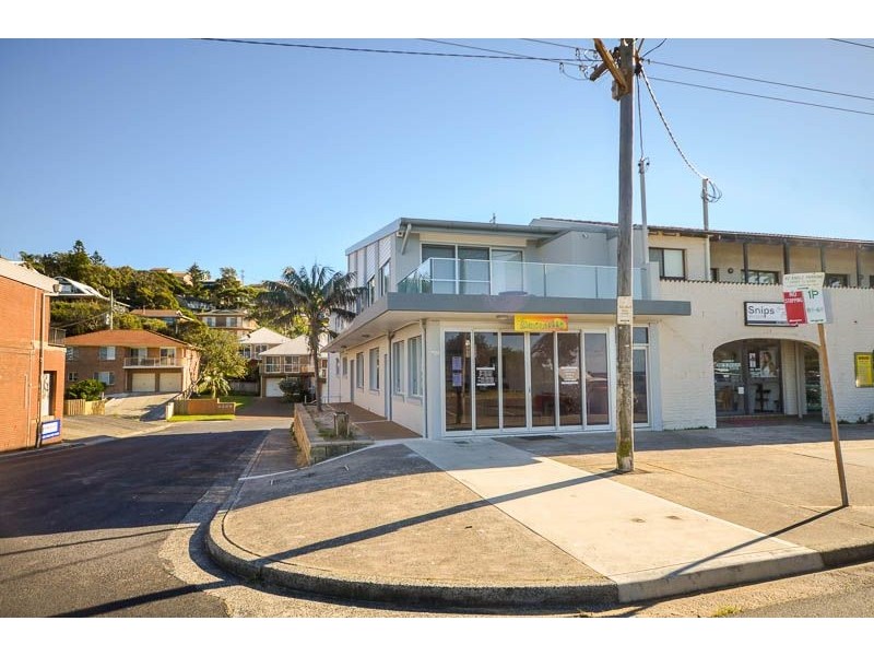 2/220 Del Monte Place, Copacabana NSW 2251