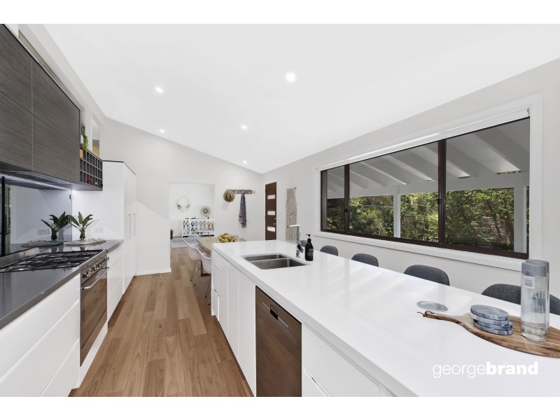 10 Reynolds Road, Avoca Beach NSW 2251
