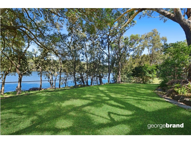 297a The Round Drive, Avoca Beach NSW 2251