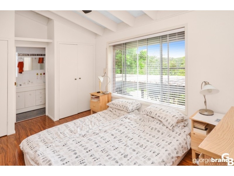 11 Plantation Place, Avoca Beach NSW 2251