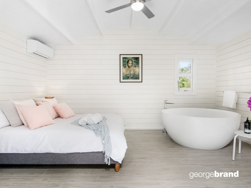 84 Del Mar Drive, Copacabana NSW 2251