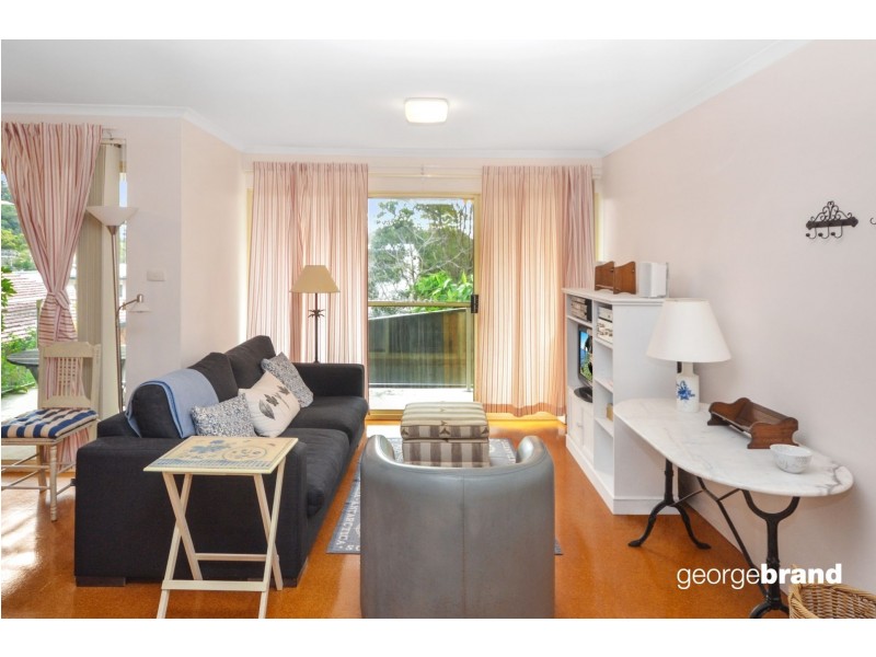 3/8 Avoca Drive, Avoca Beach NSW 2251