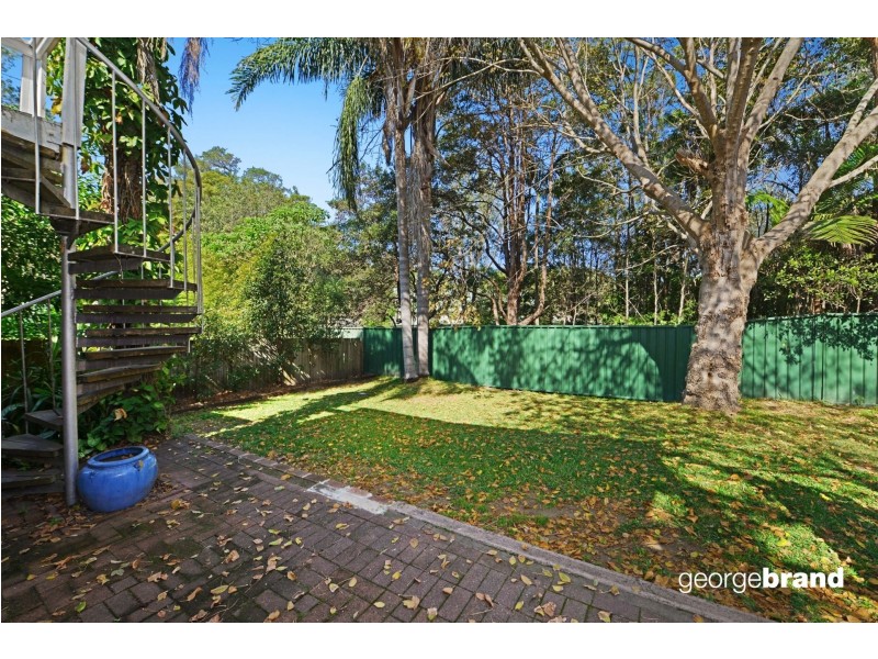 96a Del Mar Dr, Copacabana NSW 2251