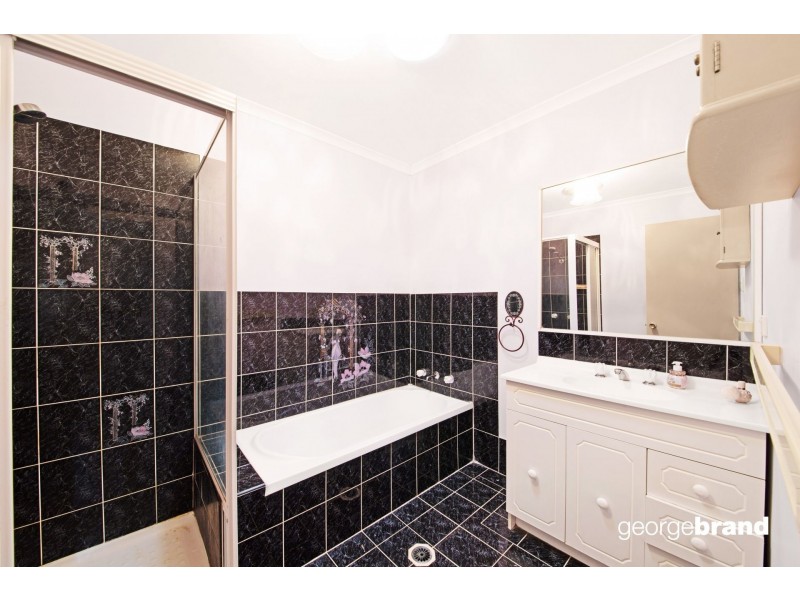 1/5 Empire Bay Drive, Kincumber NSW 2251