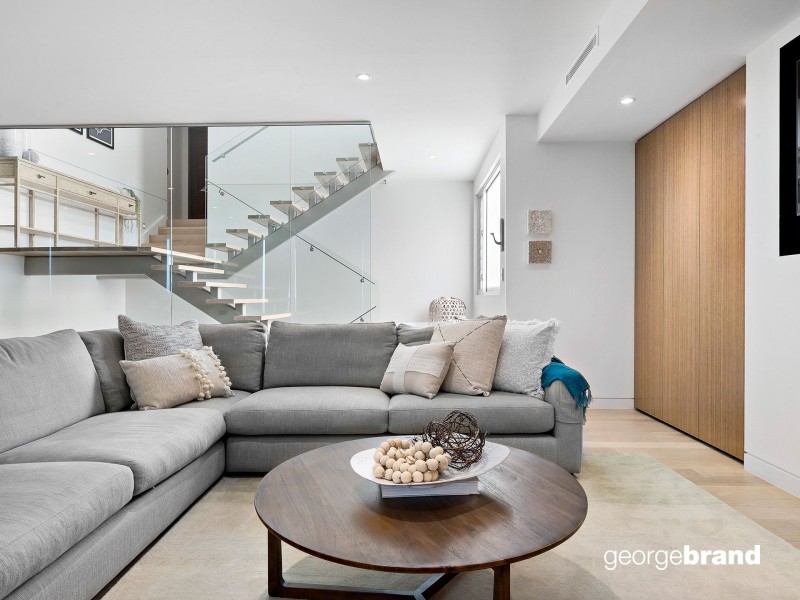 18 Ascot Avenue, Avoca Beach NSW 2251