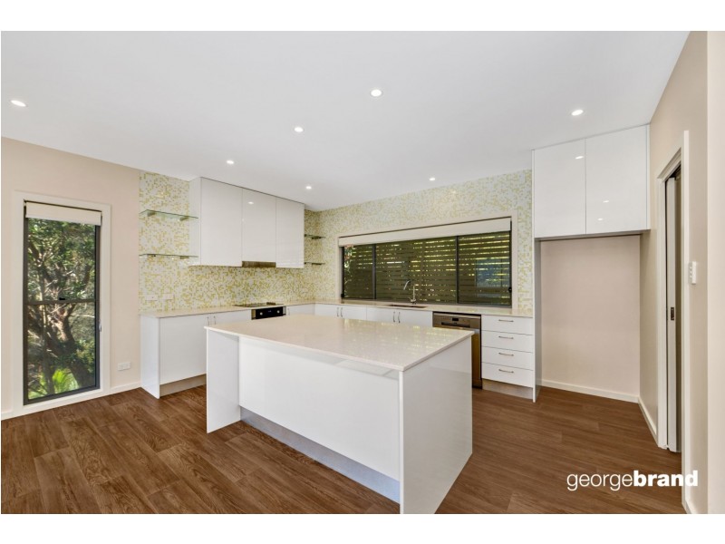 9 Solander Road, Avoca Beach NSW 2251