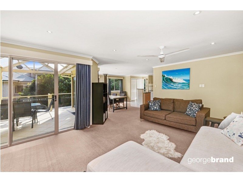 17 Reynolds Road, Avoca Beach NSW 2251