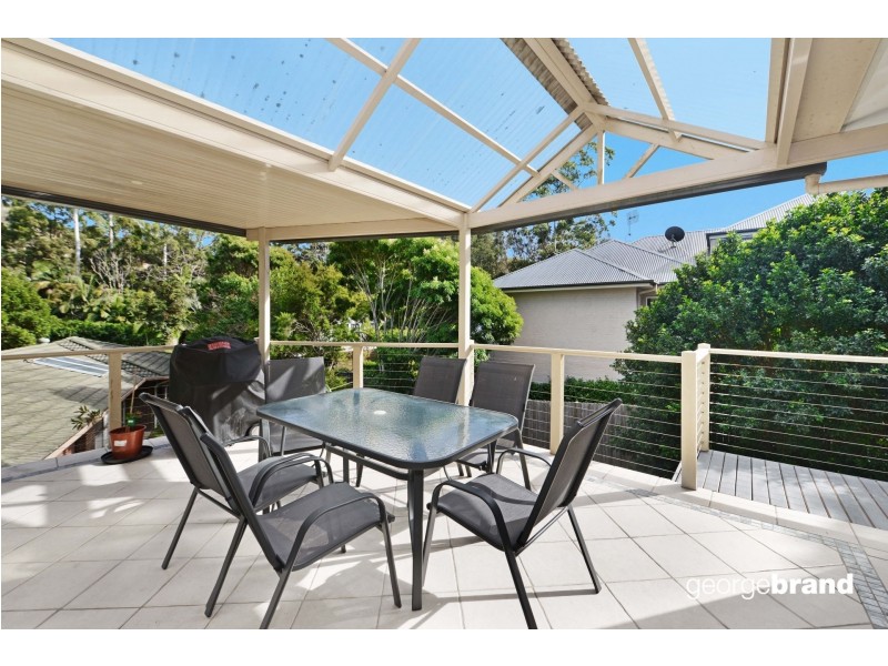 17 Reynolds Road, Avoca Beach NSW 2251