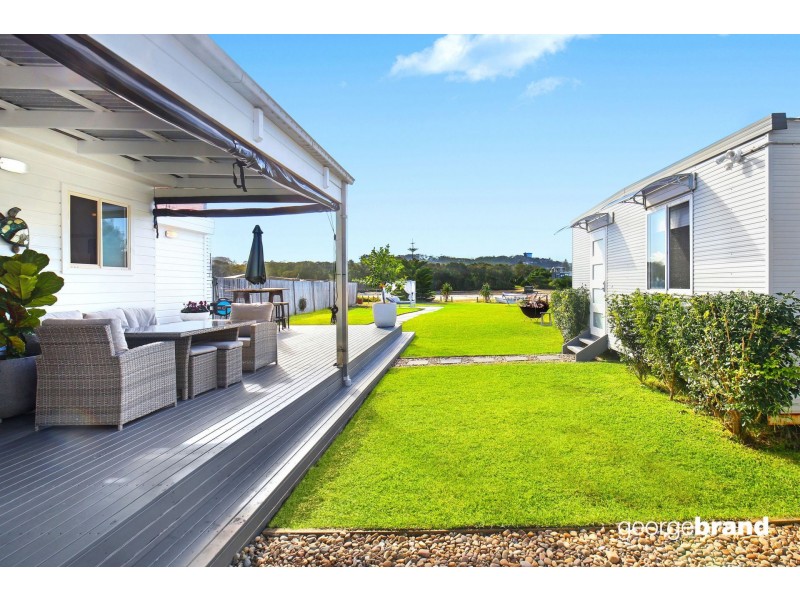 7  Ficus Avenue, Avoca Beach NSW 2251