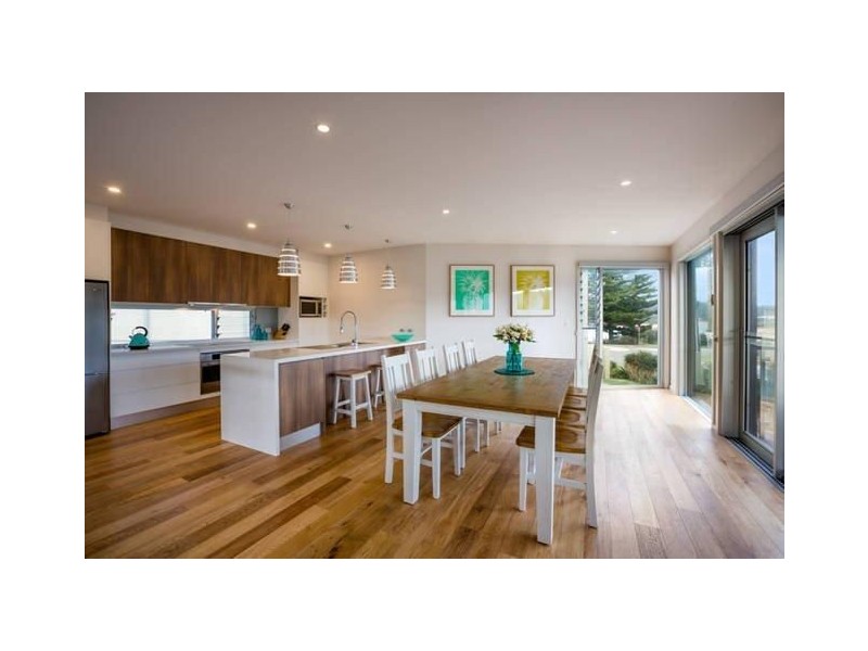 3 Del Rio Drive, Copacabana NSW 2251