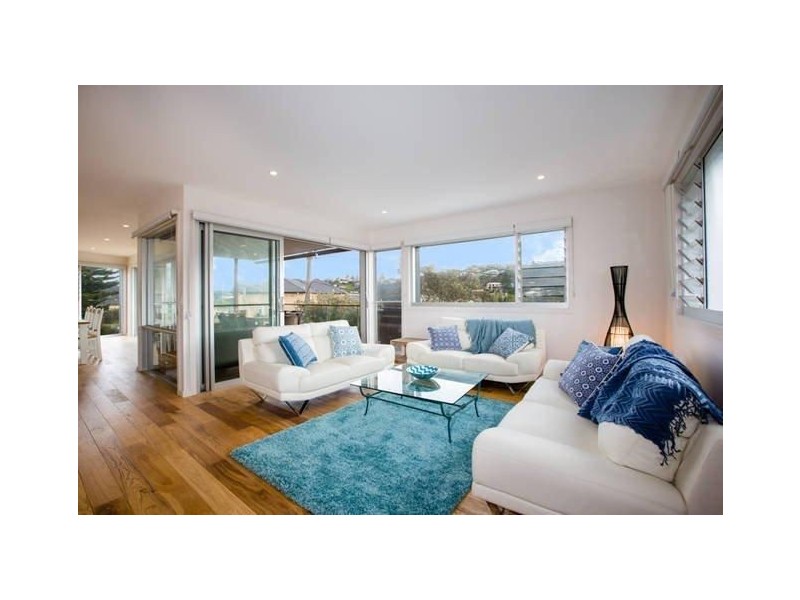 3 Del Rio Drive, Copacabana NSW 2251