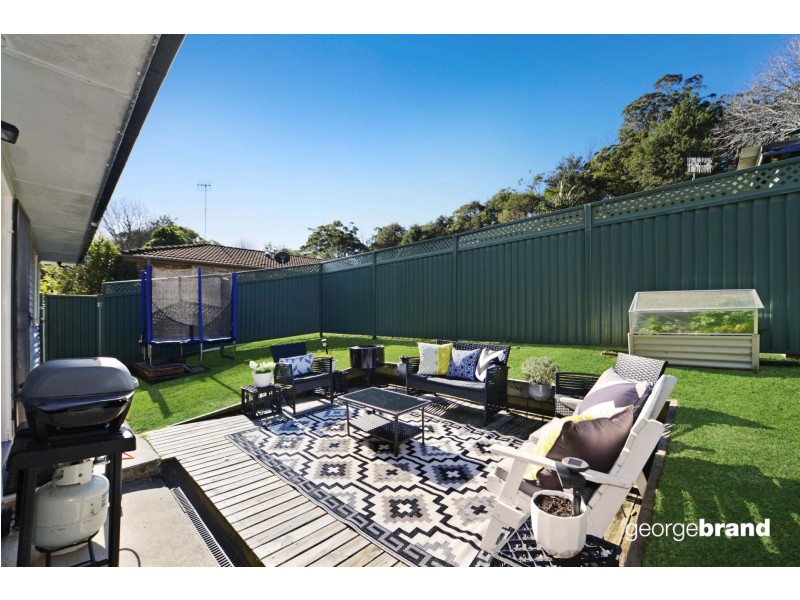 90 The Round Drive, Avoca Beach NSW 2251