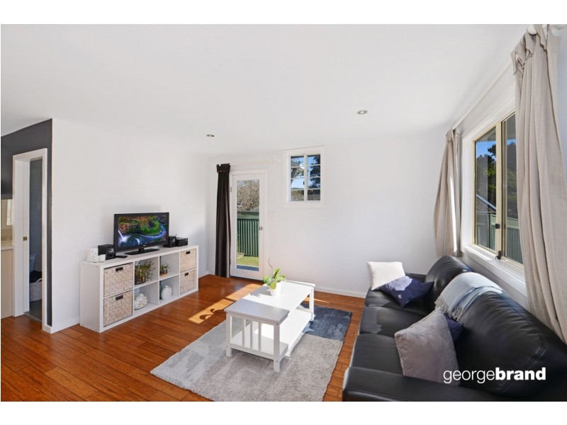 90 The Round Drive, Avoca Beach NSW 2251