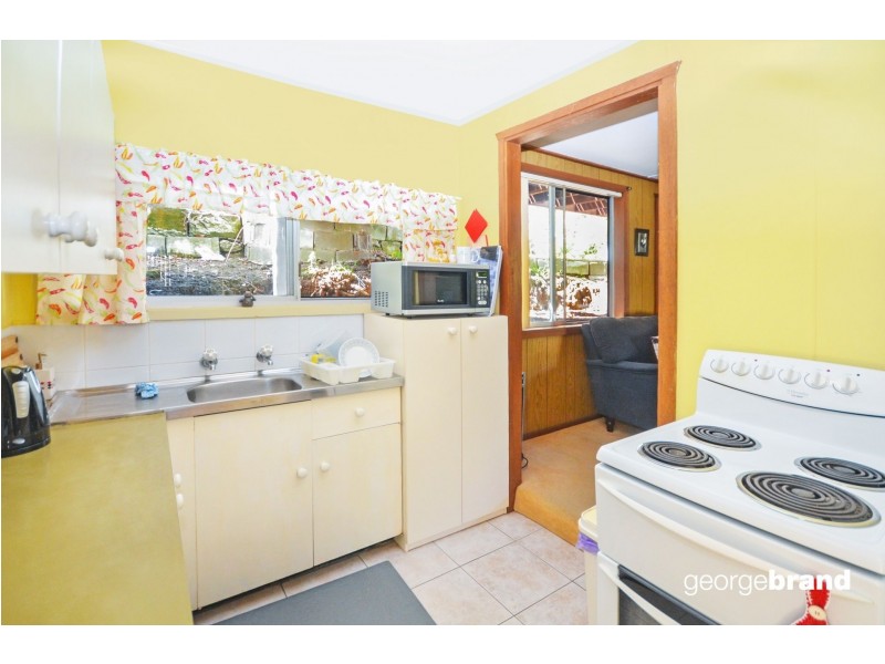 2/13 Riviera Avenue, Terrigal NSW 2260
