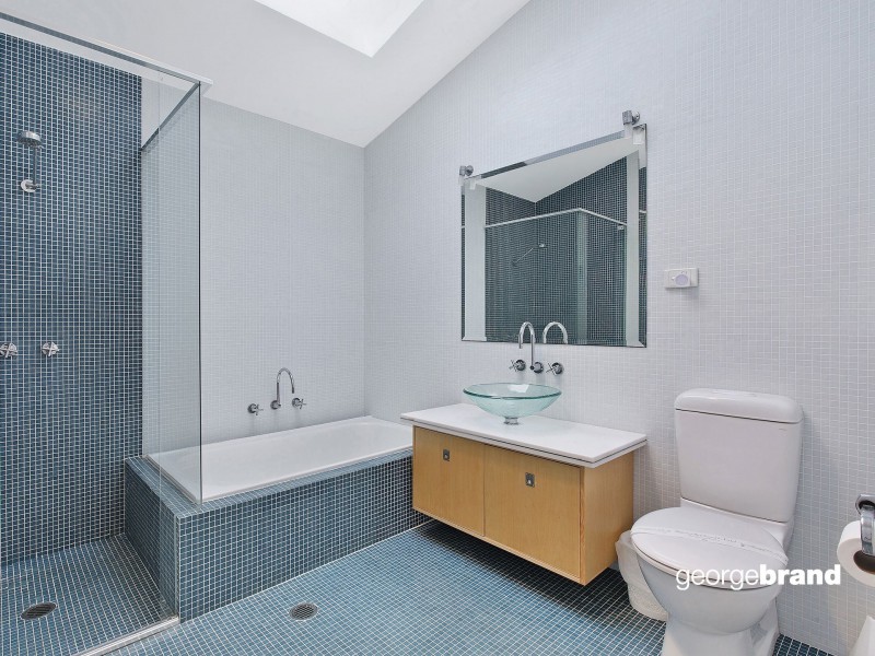231 Del Monte Place, Copacabana NSW 2251