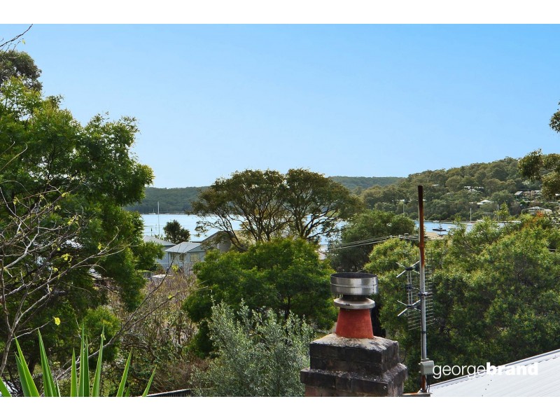 17 High View Road, Pretty Beach NSW 2257