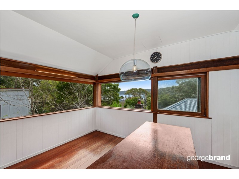 17 High View Road, Pretty Beach NSW 2257