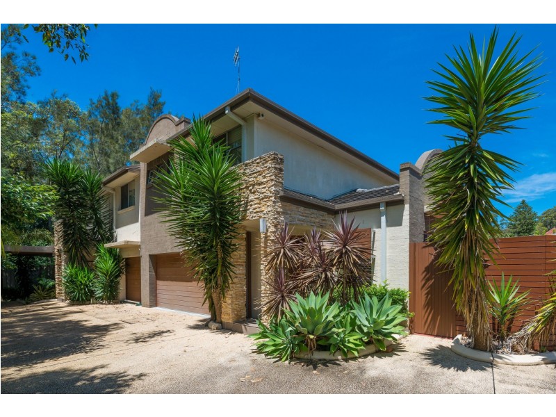 4/201 The Round Drive, Avoca Beach NSW 2251