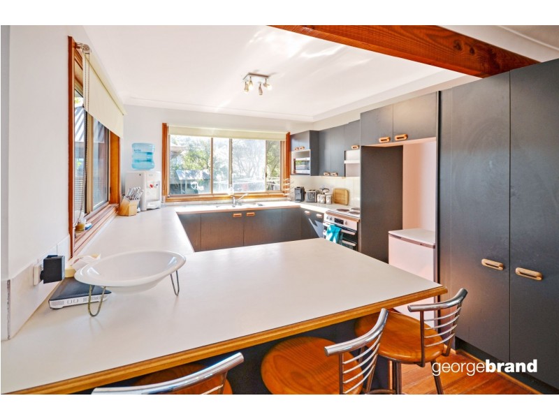 18 Del Rio Drive, Copacabana NSW 2251