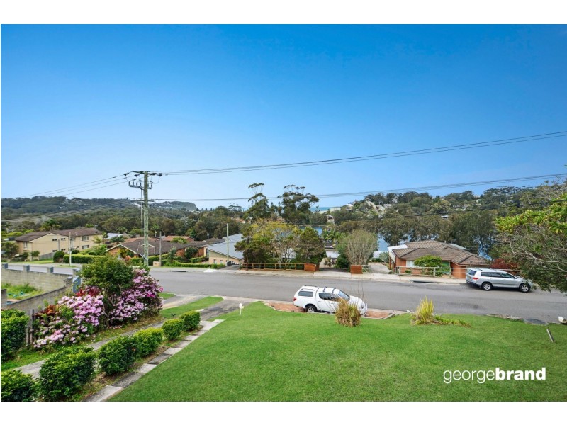 320 The Round Drive, Avoca Beach NSW 2251