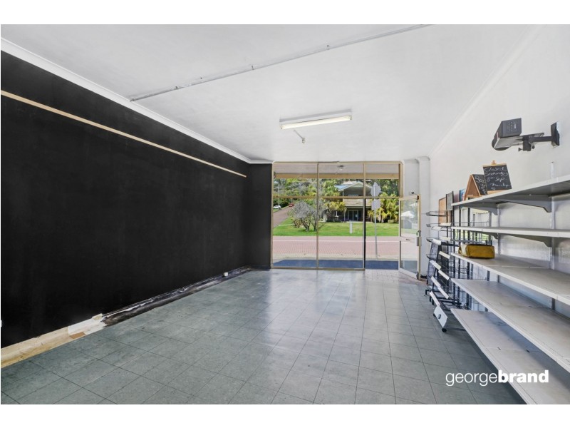Shop 3 /197  The Round Drive, Avoca Beach NSW 2251