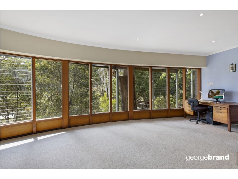 27 Fairscene Crescent, Avoca Beach NSW 2251