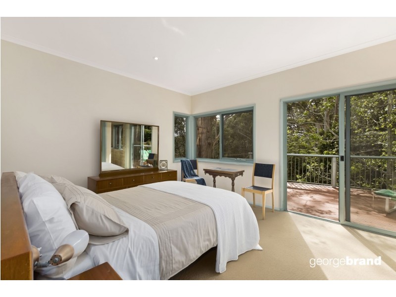 27 Fairscene Crescent, Avoca Beach NSW 2251