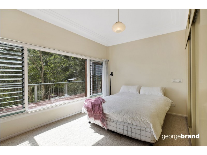 27 Fairscene Crescent, Avoca Beach NSW 2251