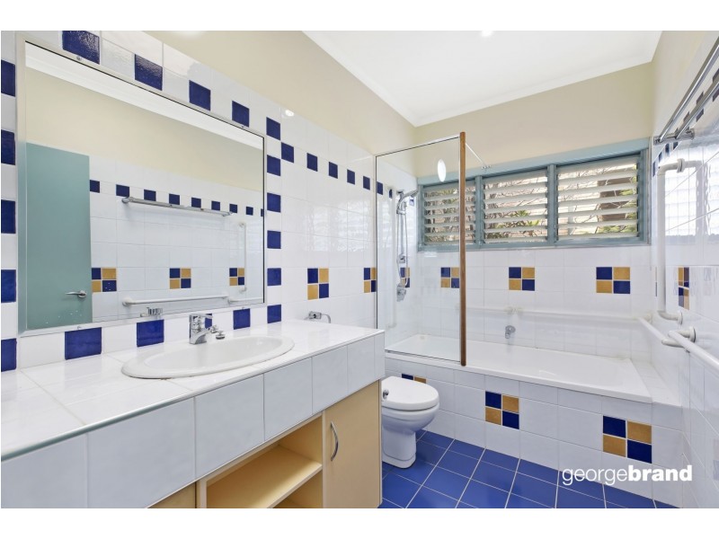 27 Fairscene Crescent, Avoca Beach NSW 2251