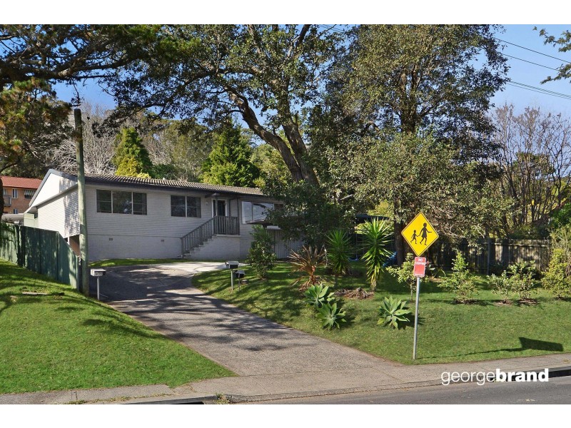 90 The Round Drive, Avoca Beach NSW 2251