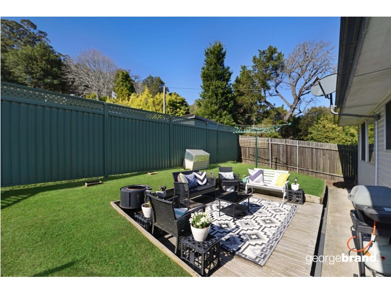 90 The Round Drive, Avoca Beach NSW 2251