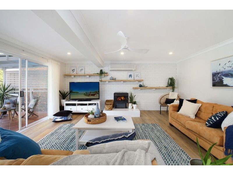 16 Matong Lane, Avoca Beach NSW 2251