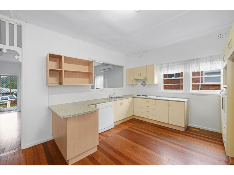 4 Jaques Street, Ourimbah NSW 2258