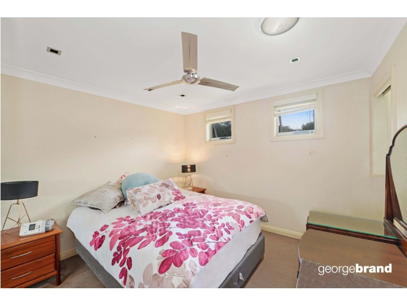 2/201 The Round Drive, Avoca Beach NSW 2251