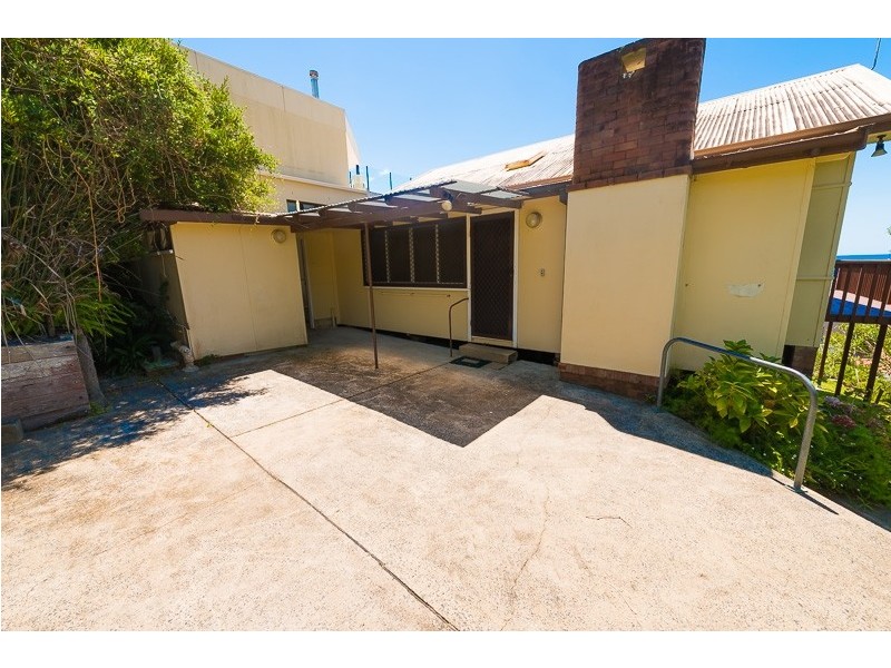 110 Avoca Drive, Avoca Beach NSW 2251