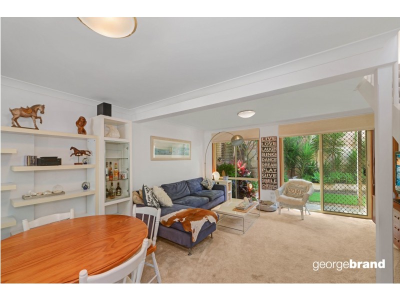1/199 The Round Drive, Avoca Beach NSW 2251