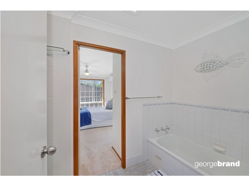 1/199 The Round Drive, Avoca Beach NSW 2251