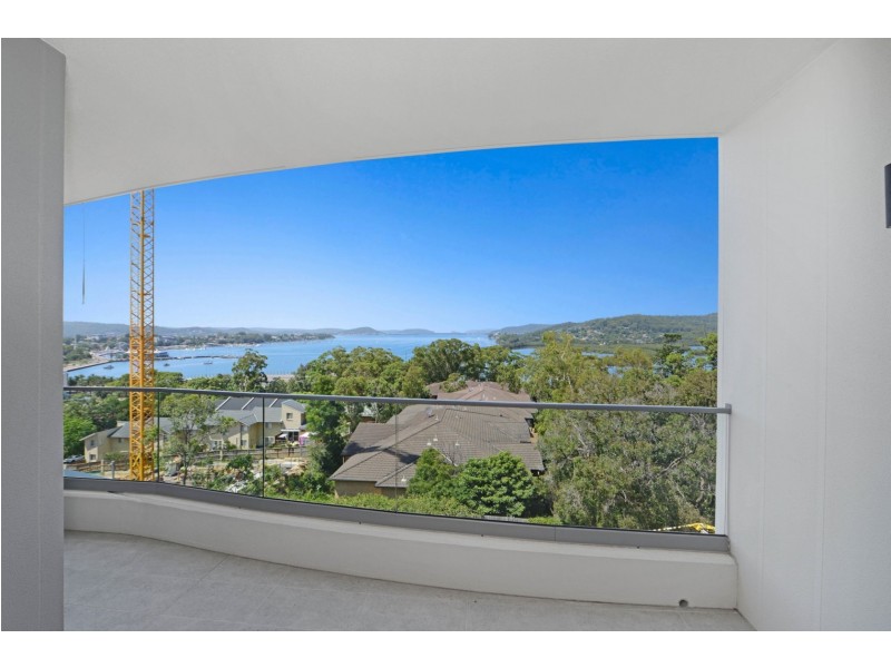 406/2 Wilhelmina Street, Gosford NSW 2250