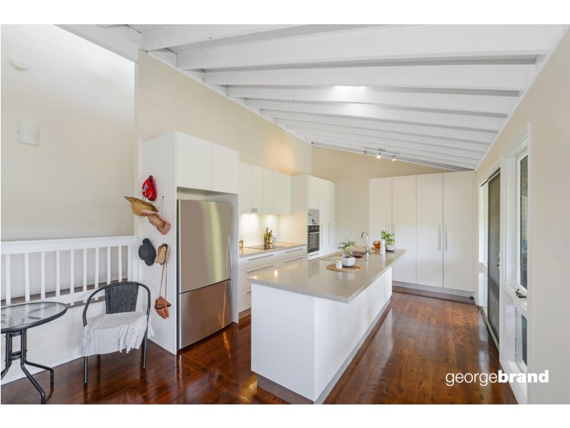 206A The Round Drive, Avoca Beach NSW 2251