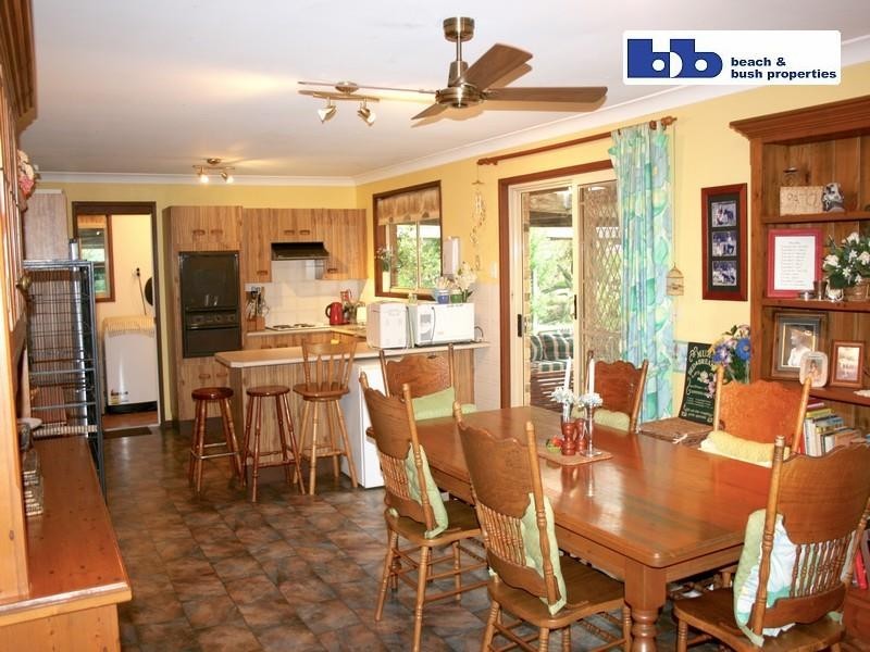 67 Private Access Road, Ellalong NSW 2325