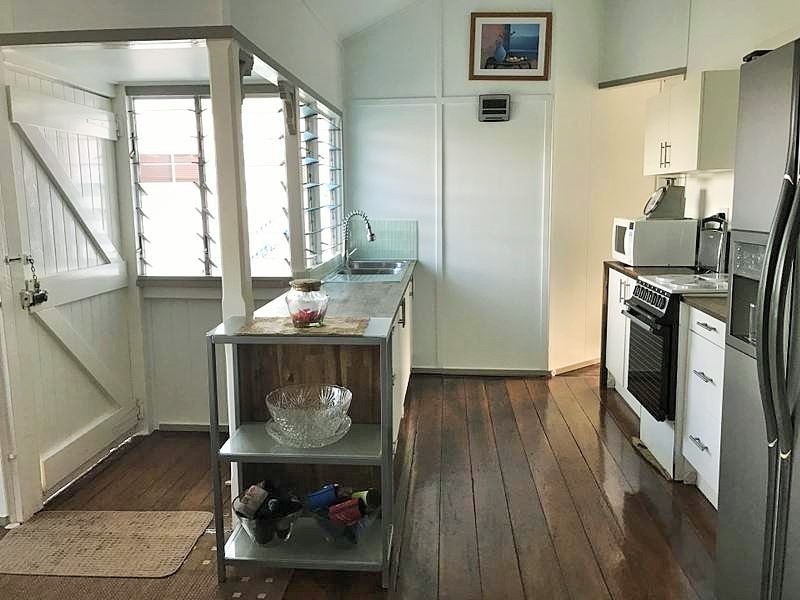 11 Cassia Cl, Stanage QLD 4702