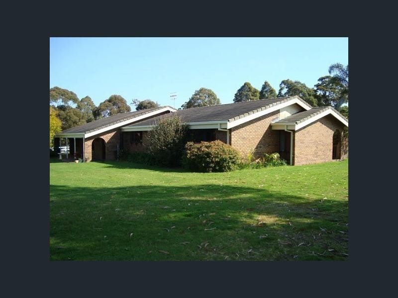 17 Genoa-Mallacoota Road, Mallacoota VIC 3892