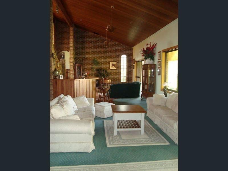 17 Genoa-Mallacoota Road, Mallacoota VIC 3892