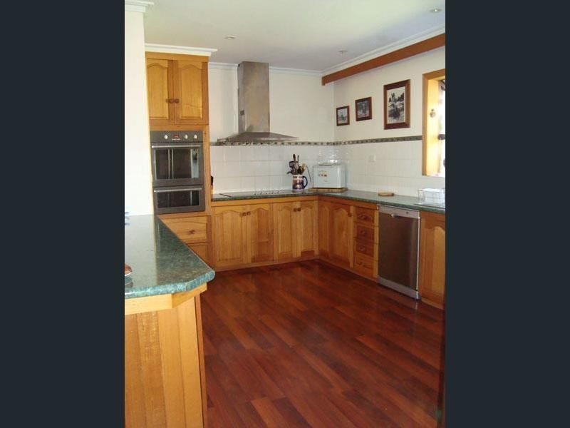 17 Genoa-Mallacoota Road, Mallacoota VIC 3892